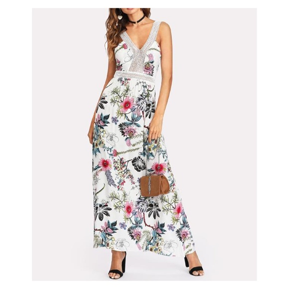 MBM Unlimited Dresses & Skirts - White Floral Sleeveless Crochet Lace Maxi Dress